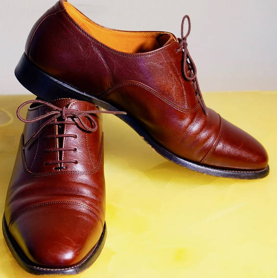 Heel repair service